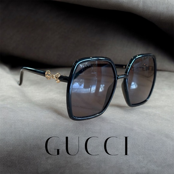 Gucci Accessories - GUCCI Square Black Frame Grey Lenses & ICONIC Gucci Horsebit Hardware. AUTHENTIC